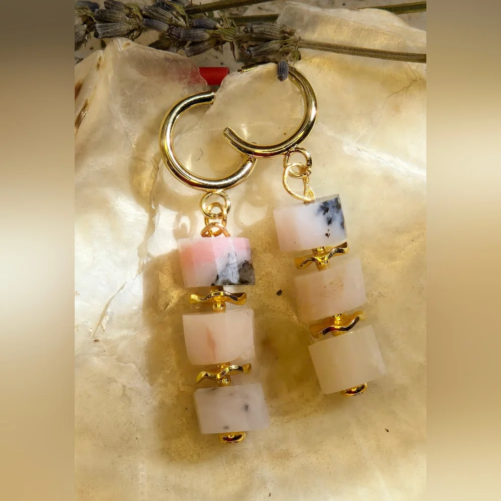 Pink Opal natural pink